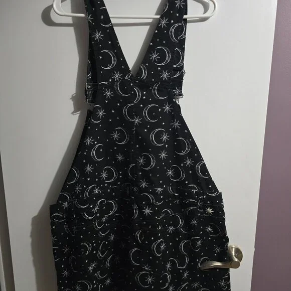 Hot Topic Plus Size Demin Short Overalls - Picture 3 of 3